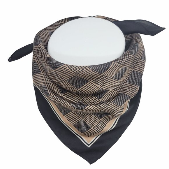 ❤️Elegant Bandana Square Scarf Silky Satin Soft BLACK Beige Hounds Tooth hijab❤️ - Picture 2 of 5
